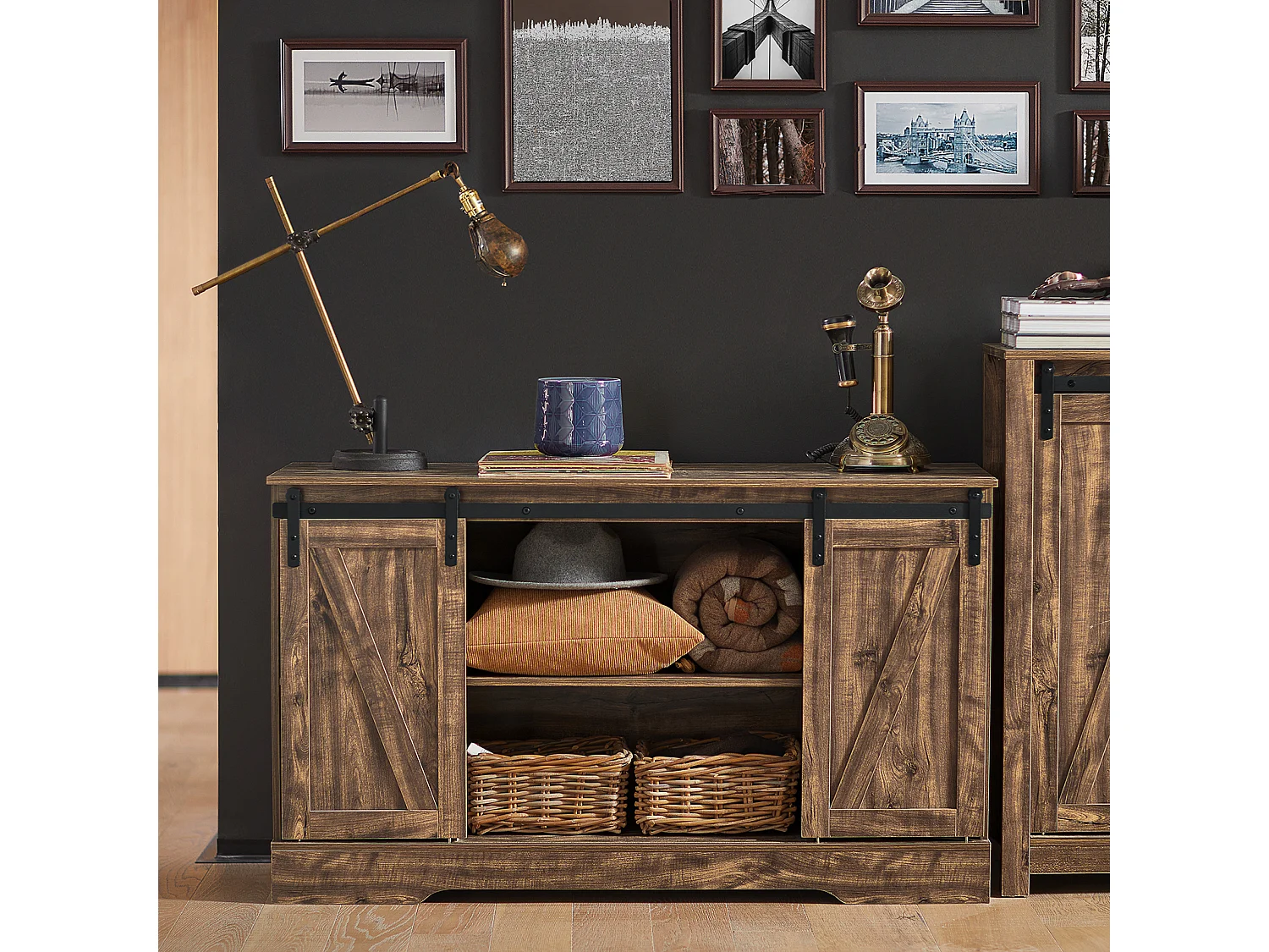 Meuble Bas Placard de Rangement Commode avec Porte de Grange Coulissante, FSB60-N