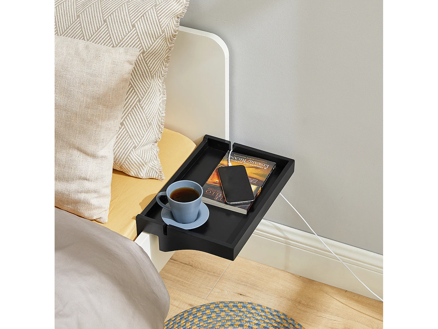 Estante de Noche de bambú Moderno Mesilla de Noche Flotante Ajustable para Habitaciones Pequeñas 36 x 8 x 25 cm Negro NKD01-SCH SoBuy ES