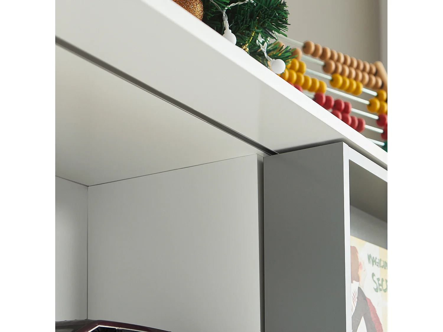 Étagère Enfants Commode pour Chambre d'Enfant avec Porte Coulissante Étagère à Jouets, KMB33-W