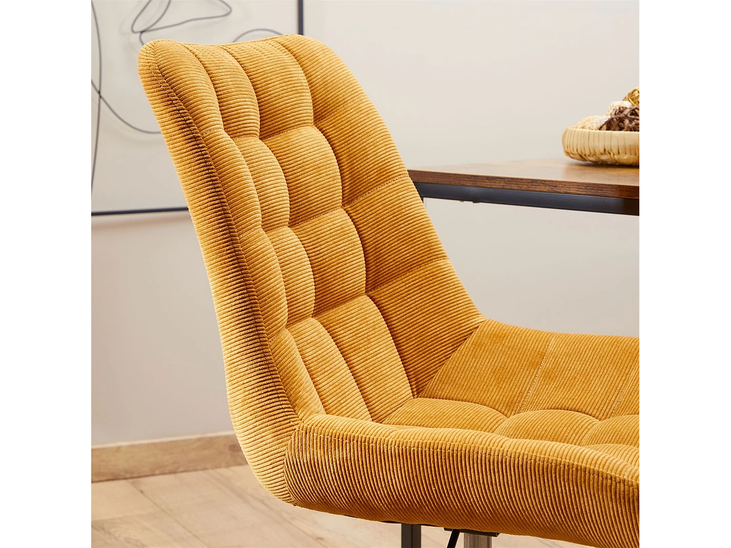 Chaise de bureau VASILO fauteuil en velours côtelé jaune moutarde avec piétement en métal laqué noir