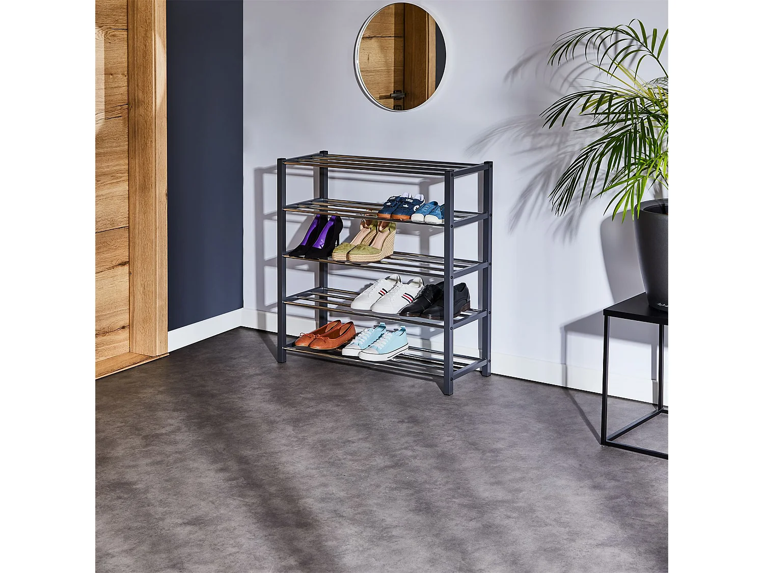 Etagère à chaussures DUBLIN rangement porte-chaussures avec 5 niveaux pour 20 paires en métal chromé et laqué gris