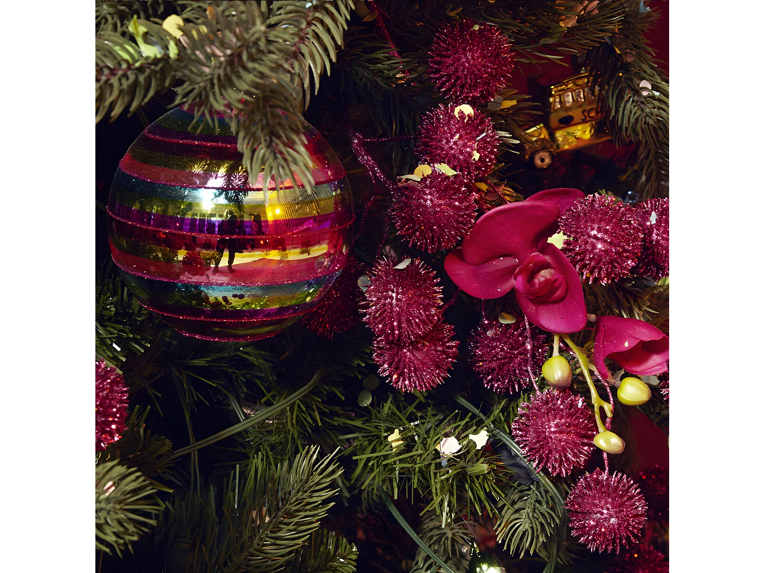 Branche de Pompons Pailletés Izia Noël - Rose / 50 cm