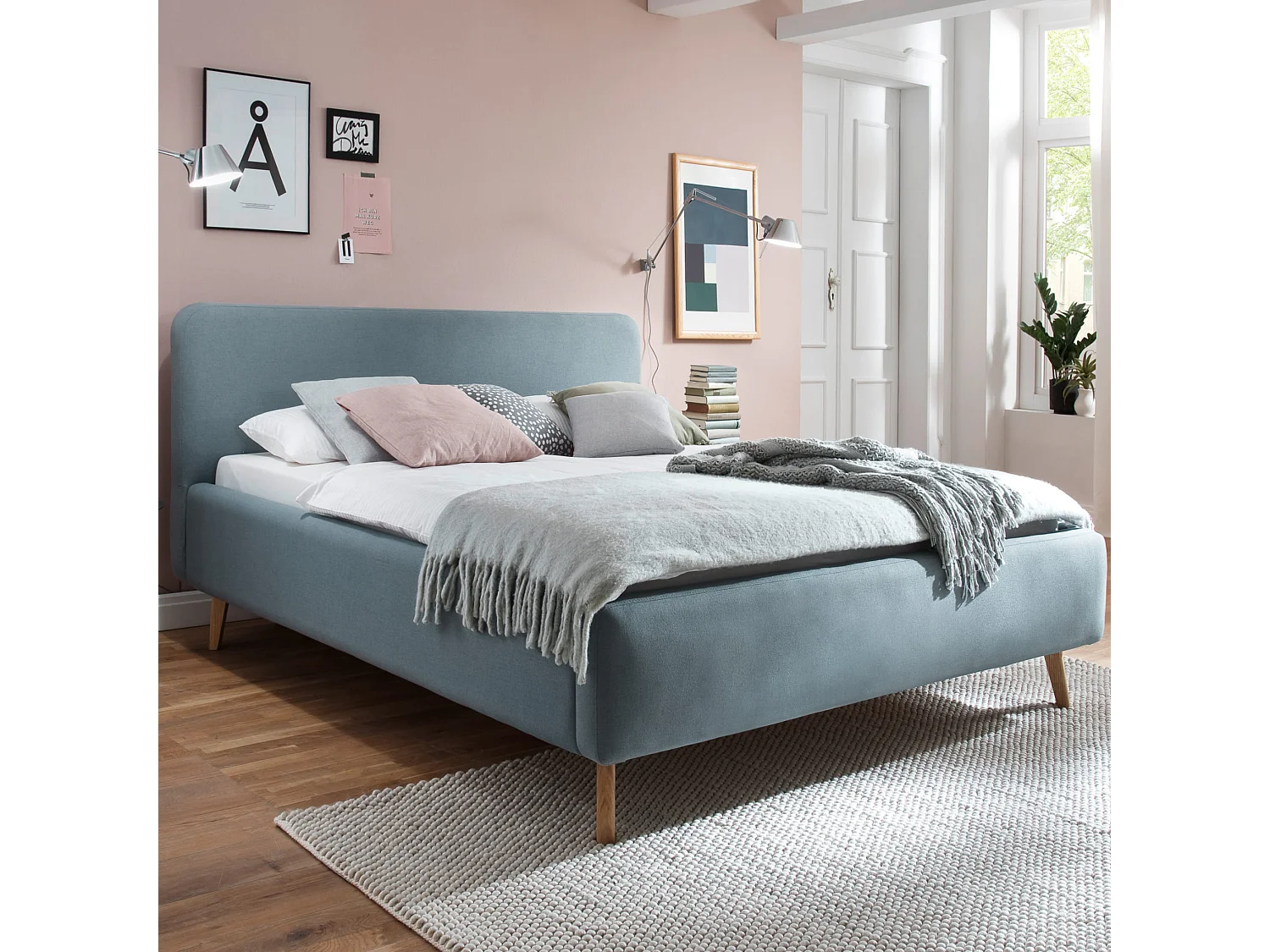 Lit scandinave en tissu rembourré bleu clair 140x200 - LT8001