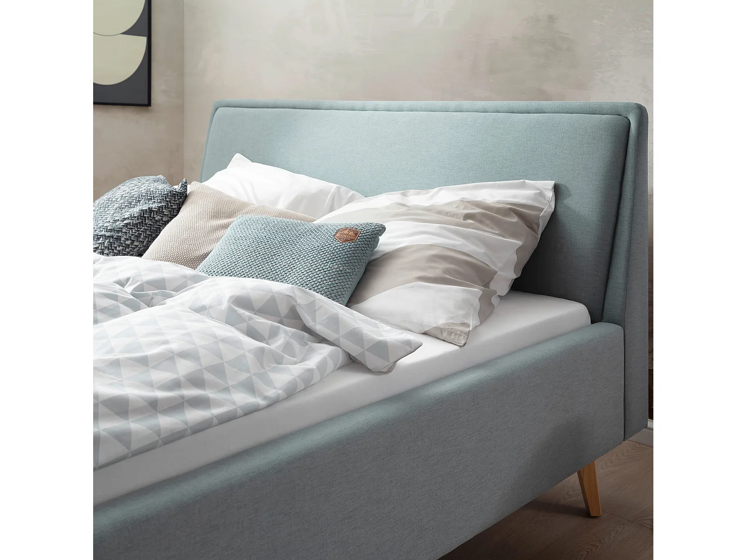 Lit rembourré en tissu bleu ciel avec tête de lit lisse 140x200 - LT8003