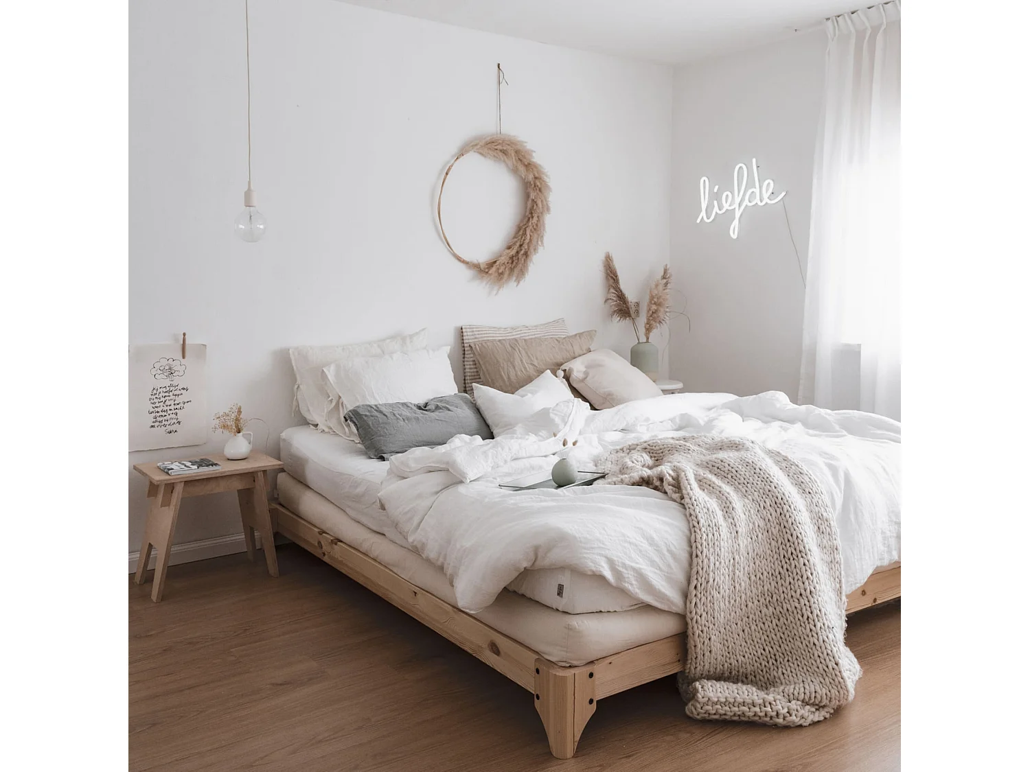 Lit ELAN en pin massif naturel avec sommier 180x200