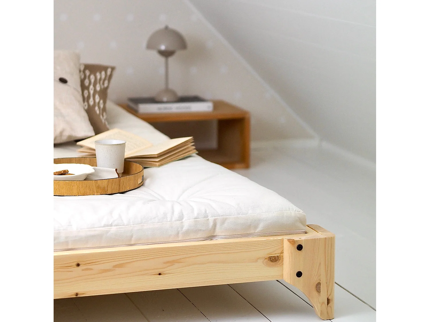 Lit ELAN en pin massif naturel avec sommier 180x200
