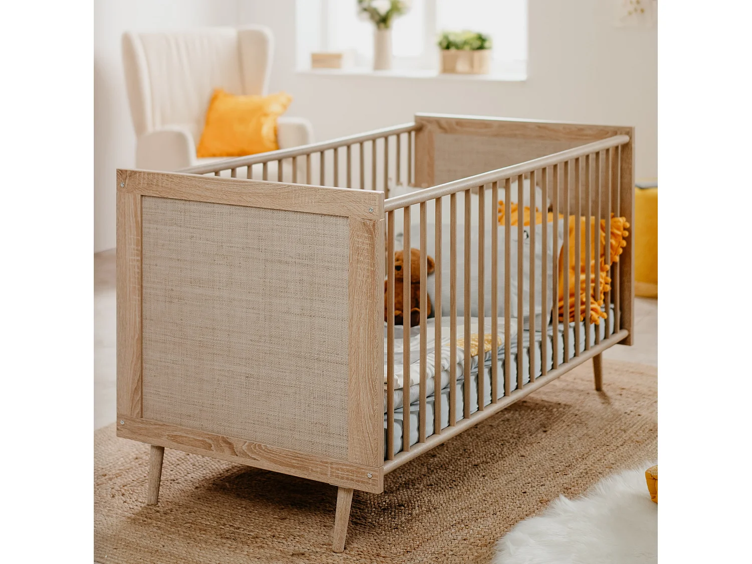 Lit bébé à barreaux en bois clair imprimé cannage 70x140 - LT7085
