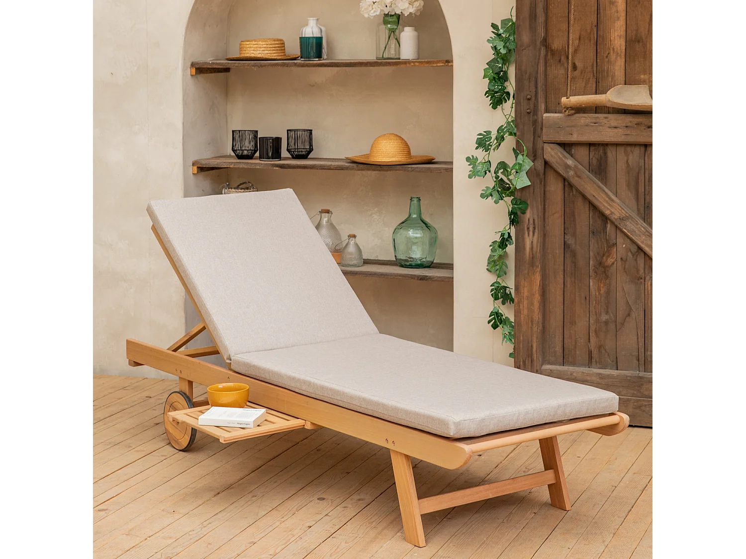 Bain de soleil pliant en acacia KANAWA - coussin sable - HAPPY GARDEN