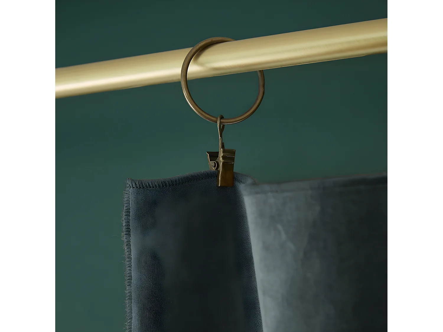 HARRIS - Rideau Ajustable 140x270cm Velours de Coton Ardoise + 8 Anneaux Pince