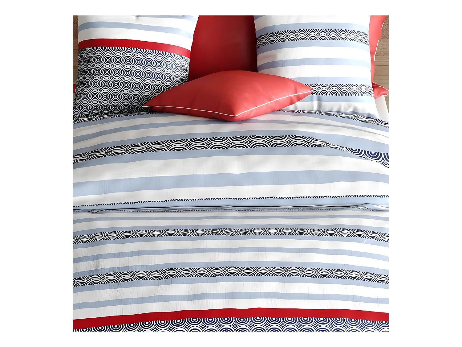 Housse de couette 240x260 cm + 2 taies d'oreiller carrées 100% Coton 57 fils Santory