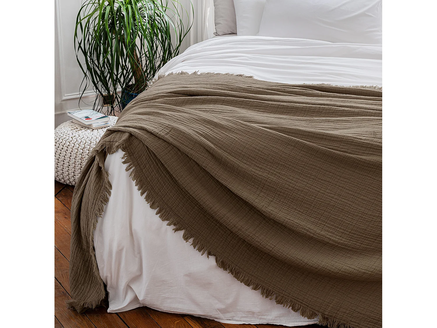 Plaid avec franges 125x180 cm BREHAT 100% gaze de coton marron moka