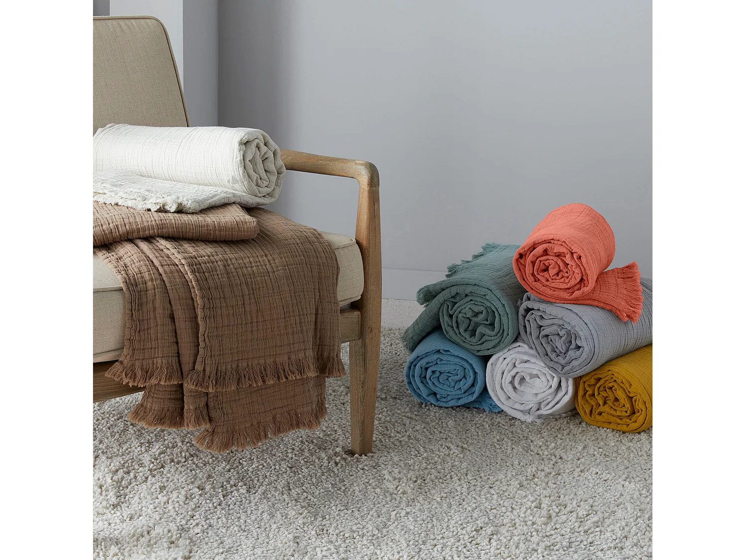 Plaid avec franges 125x180 cm BREHAT 100% gaze de coton marron galet