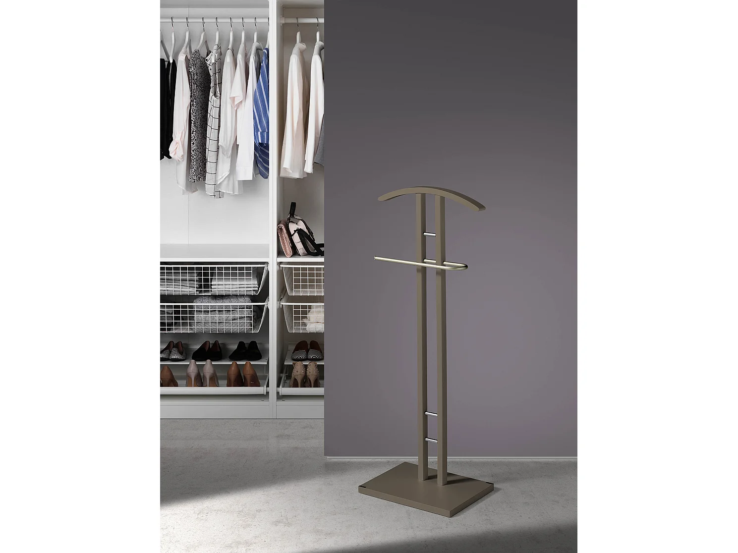 Valet de nuit - H111cm x L46cm x P28cm - hêtre massif moka - Chicago