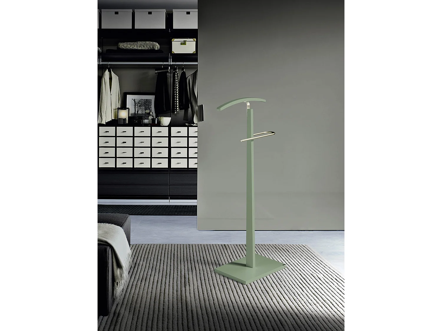 Galán de noche - A114cm x L48cm x F28cm - haya maciza verde - Smart