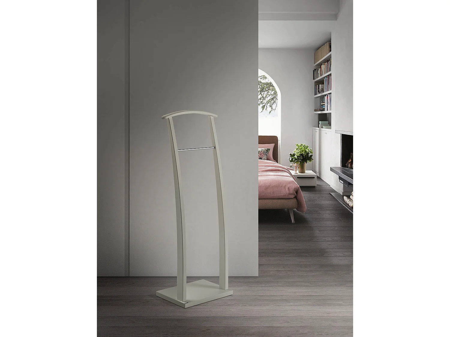 Valet de nuit - H117cm x L40cm x P28cm - hêtre massif taupe - Curves