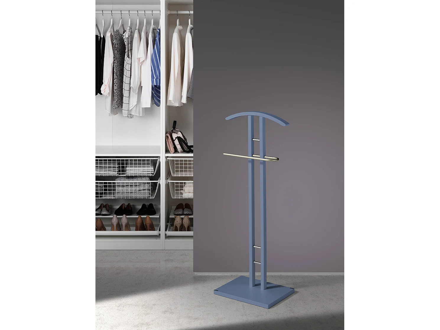 Valet de nuit - H111cm x L46cm x P28cm - hêtre massif bleu - Chicago