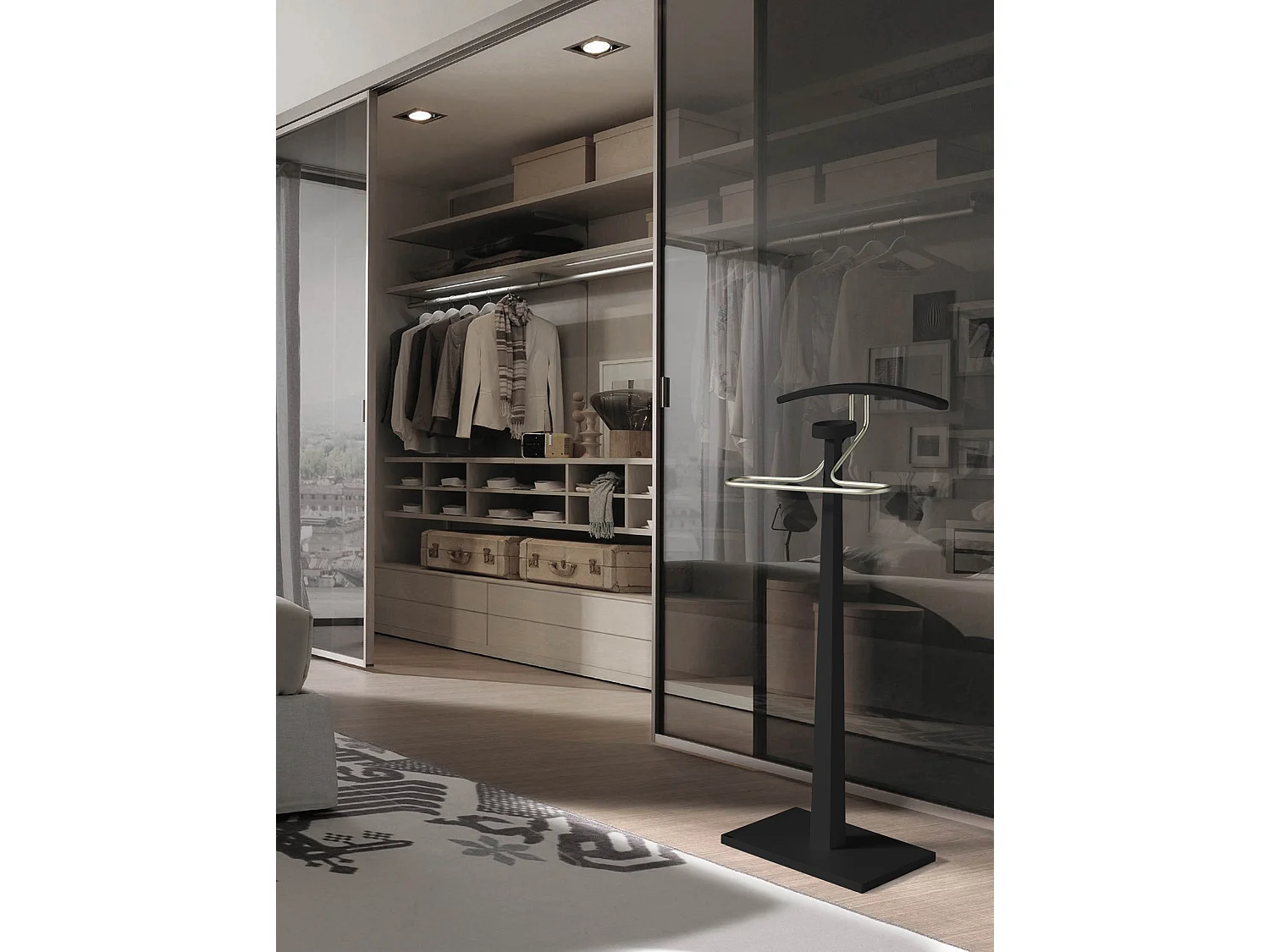 Valet de nuit - H112cm x L46cm x P34cm - hêtre massif noir - Monolithe