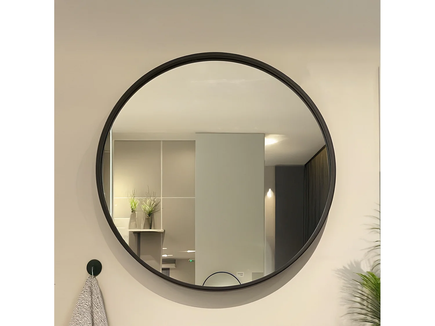 Miroir salle de bain rond métal noir