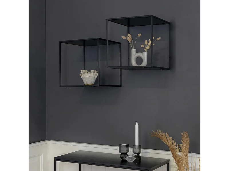 Vita wandkast zwart.