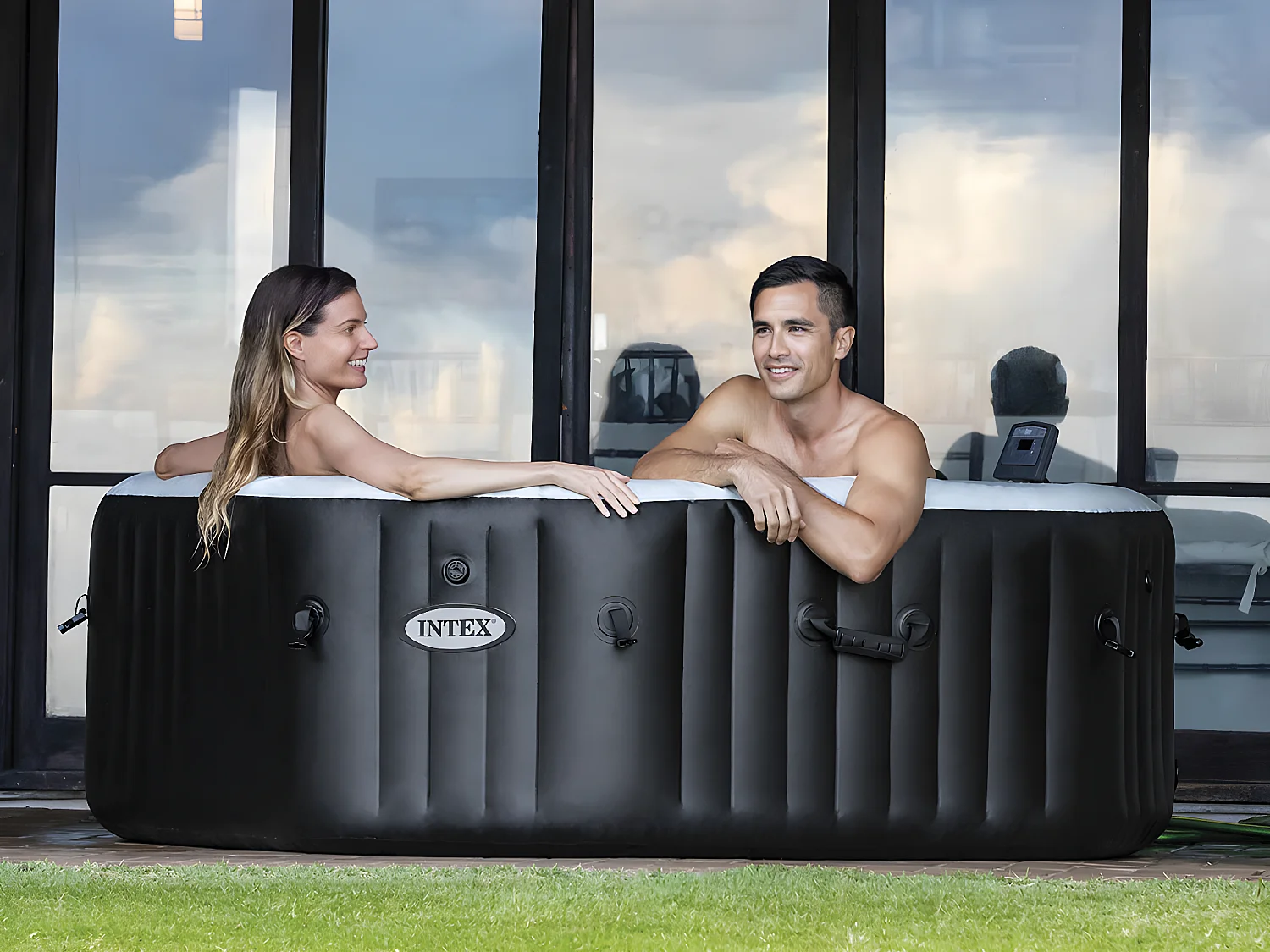 Spa hinchable Intex Jet & Bubble Deluxe 795L 4 personas Ø201x71 cm