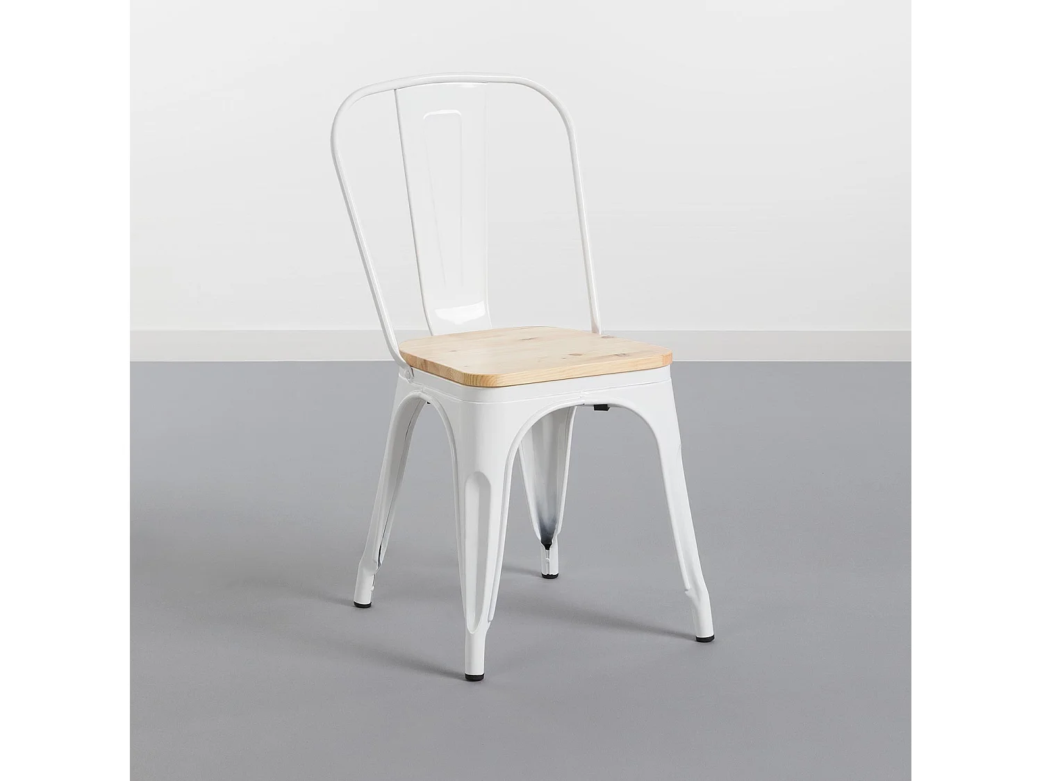 Ensemble de salle à manger table rectangulaire et 4 chaises en bois de fer style industriel Thinia Home