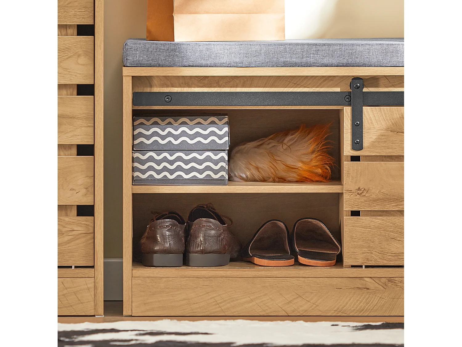 Sobuy FSR120-N Schoenenbank Met Schuifdeur, Kistbank Zitbank met Opbergruimte, Schoenenrek, Garderobebank, Vloerbank, Bedbank, Schoenenkist