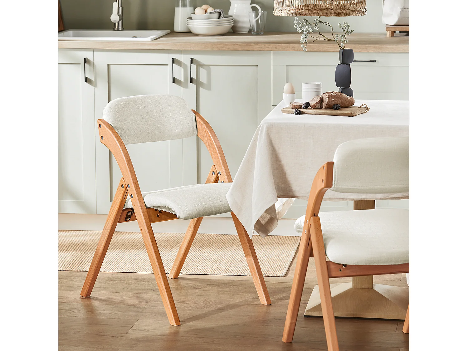 SoBuy Chaise Pliante en Bois avec Assise et Dossier Rembourrés Confortable Fauteuil Chaise pour Cuisine, Bureau, Salle à Manger, etc. 47 x 60 x 77 cm, FST92-W