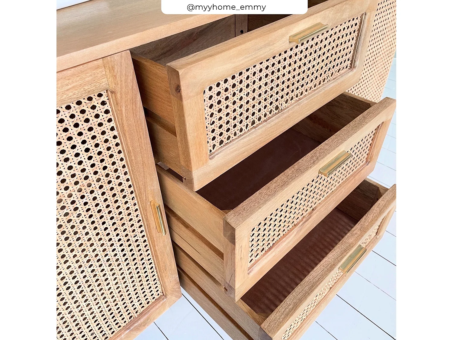 Buffet 2 portes et 3 tiroirs en cannage - Wava