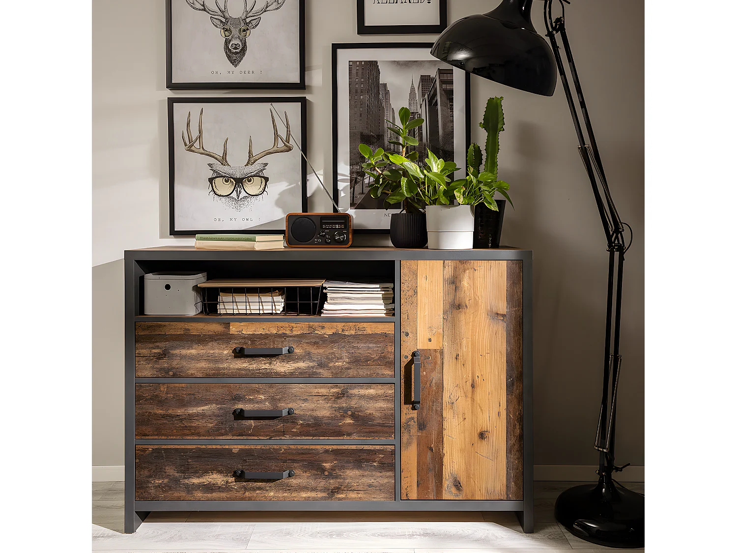 Paul Wood en antracietgrijs 1-deurs dressoir met 3 laden