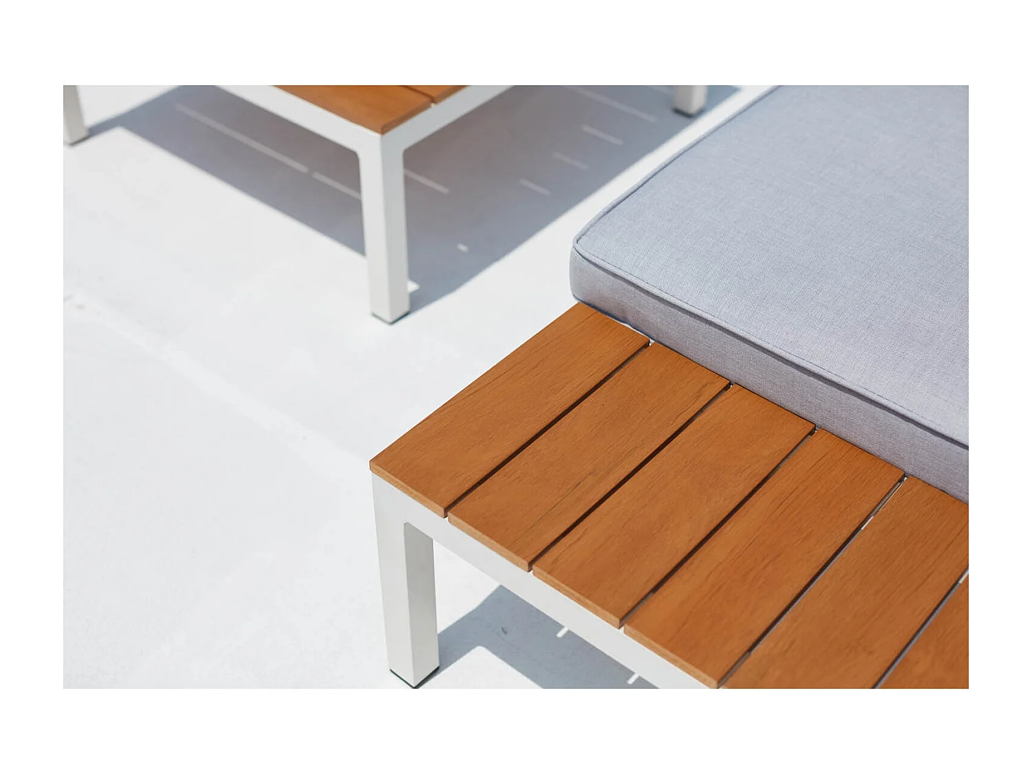 Conjunto de jardín 5 plazas aluminio blanco y gris FIRA