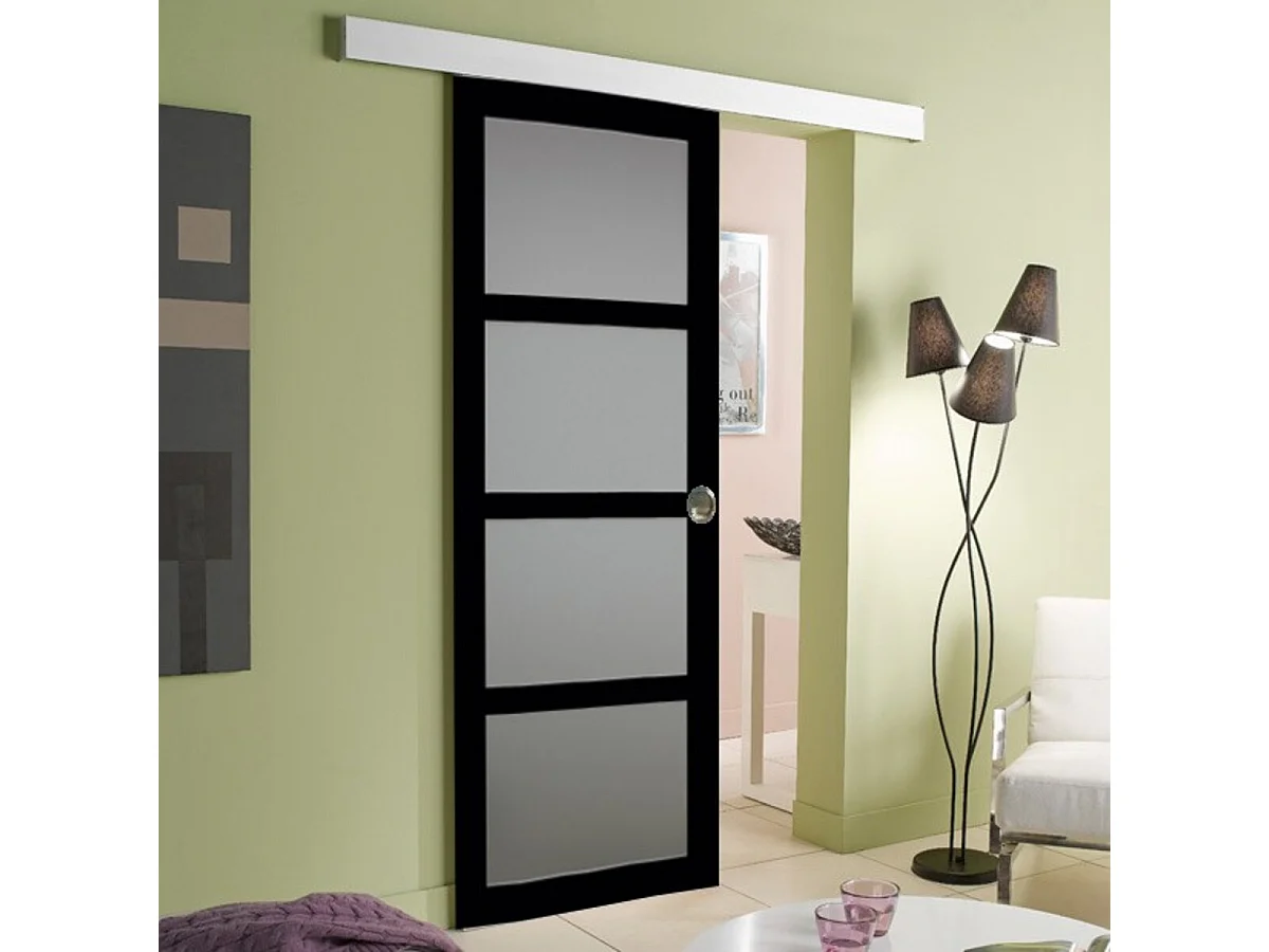 Telia Puerta Corredera De Ropa Negra H204 x W73 Con Riel De Aluminio + 2 Conchas
