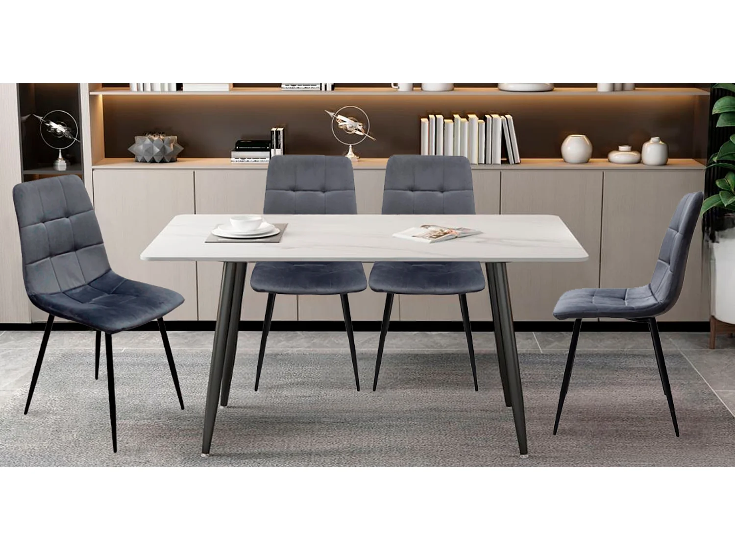 Lot de 4 chaises tapissées en velours, Structure en métal, Dossier et base confortables et rembourrés.