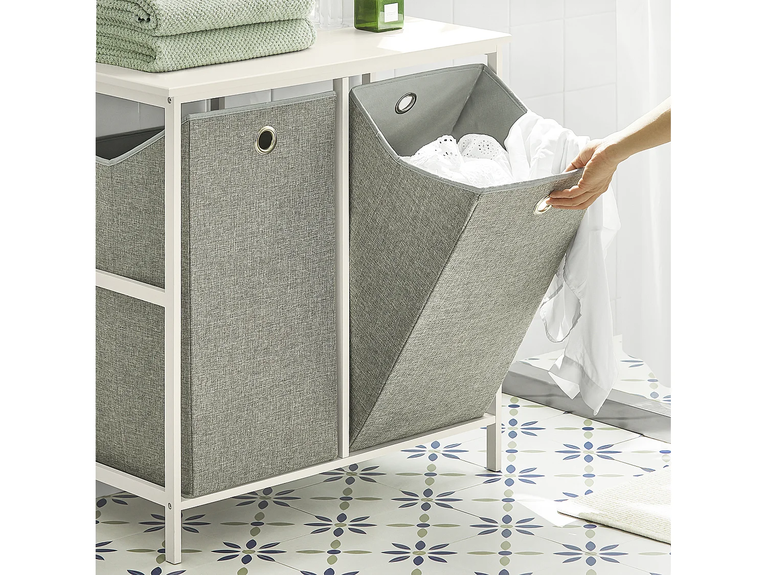 SoBuy BZR57-W Wasmand - Wassorteerder - Waskast voor Wasgoed in de Badkamer - met Legplank - 2 Compartimenten - 2 Verwijderbare Waszakken