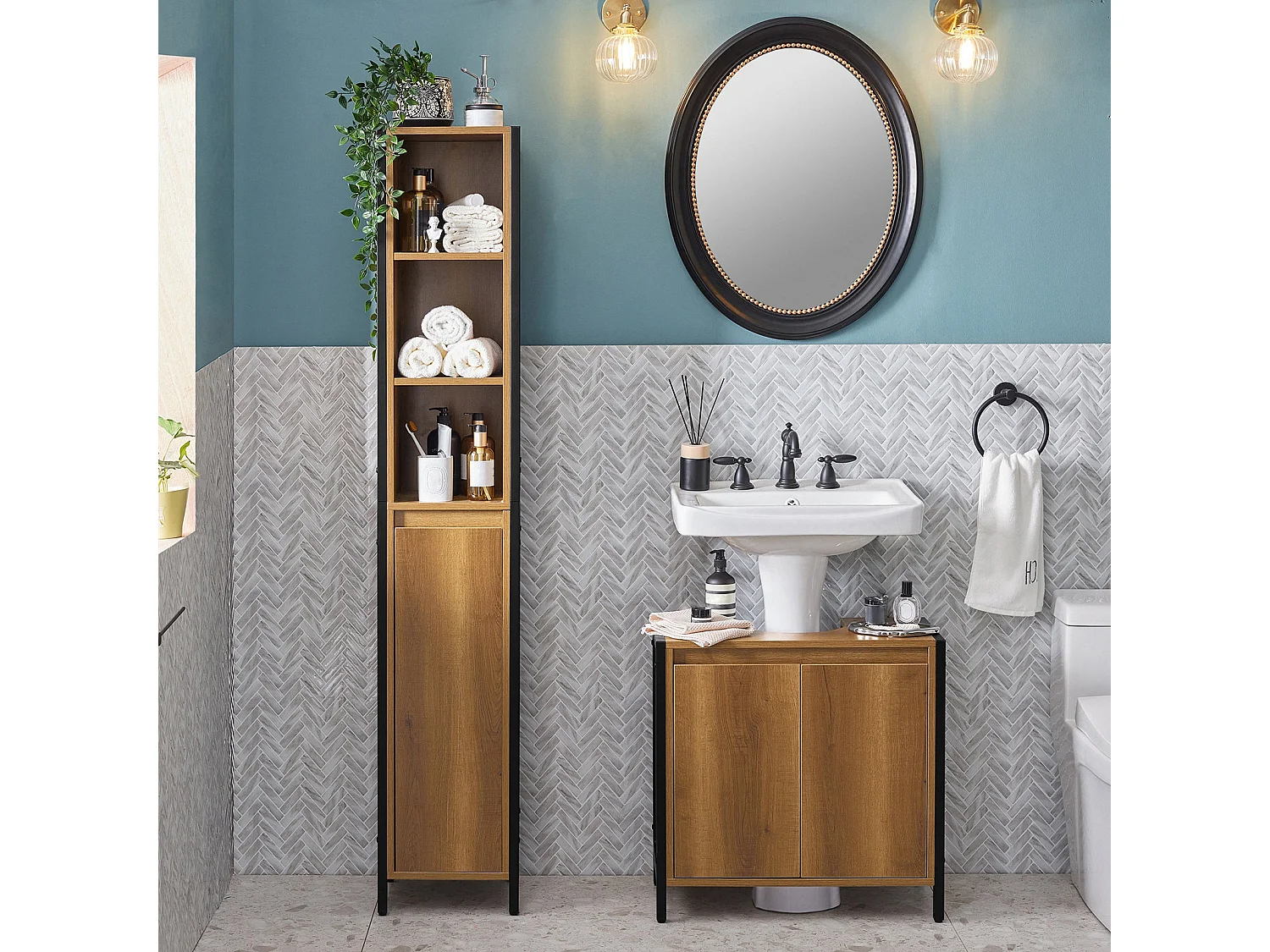 Meuble Colonne De Salle De Bain Avec 3 Niches, 1 Porte Et 3 Etagères Intérieurs, BZr62-pf