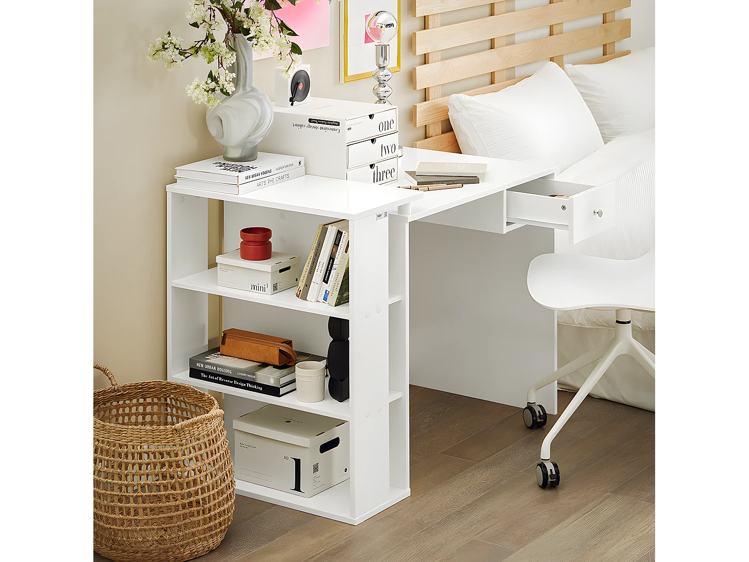 Table Bureau Informatique Plan De Travail Avec 3 Étagères Et 1 Tiroir, Blanc, Fwt35-w