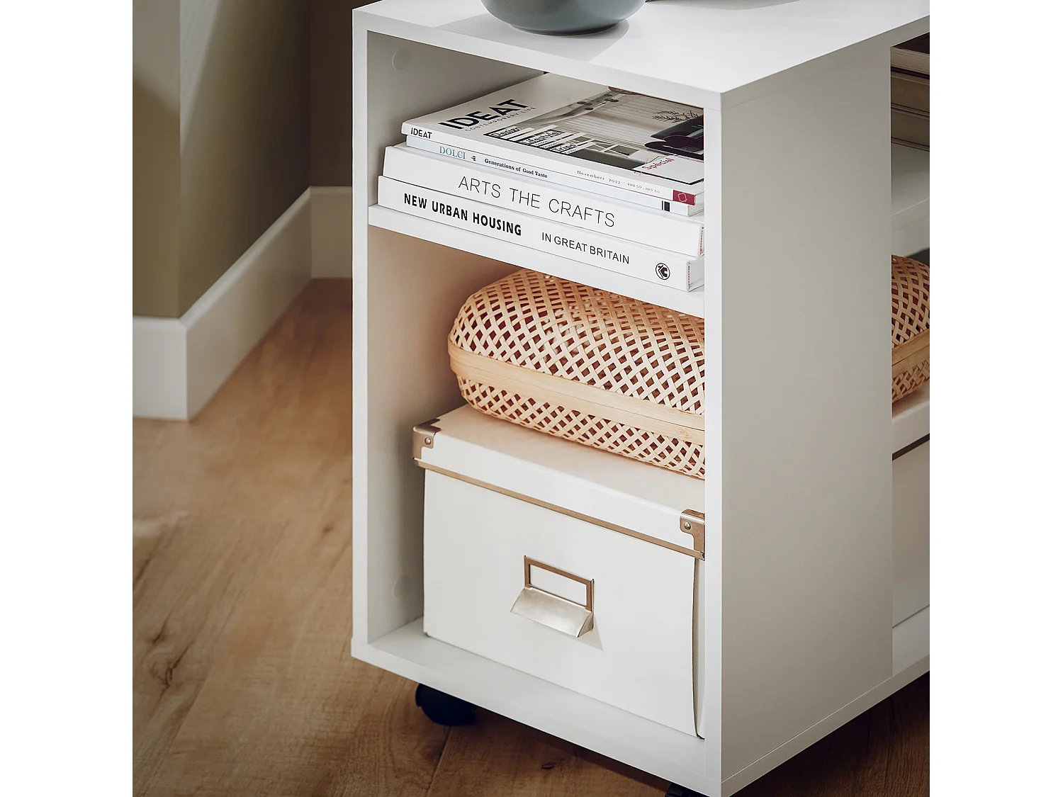 Bout De Canapé Table Café Roulante Avec 2 Étagères De Rangement Bibliothèque À Roulettes, Fbt34-w