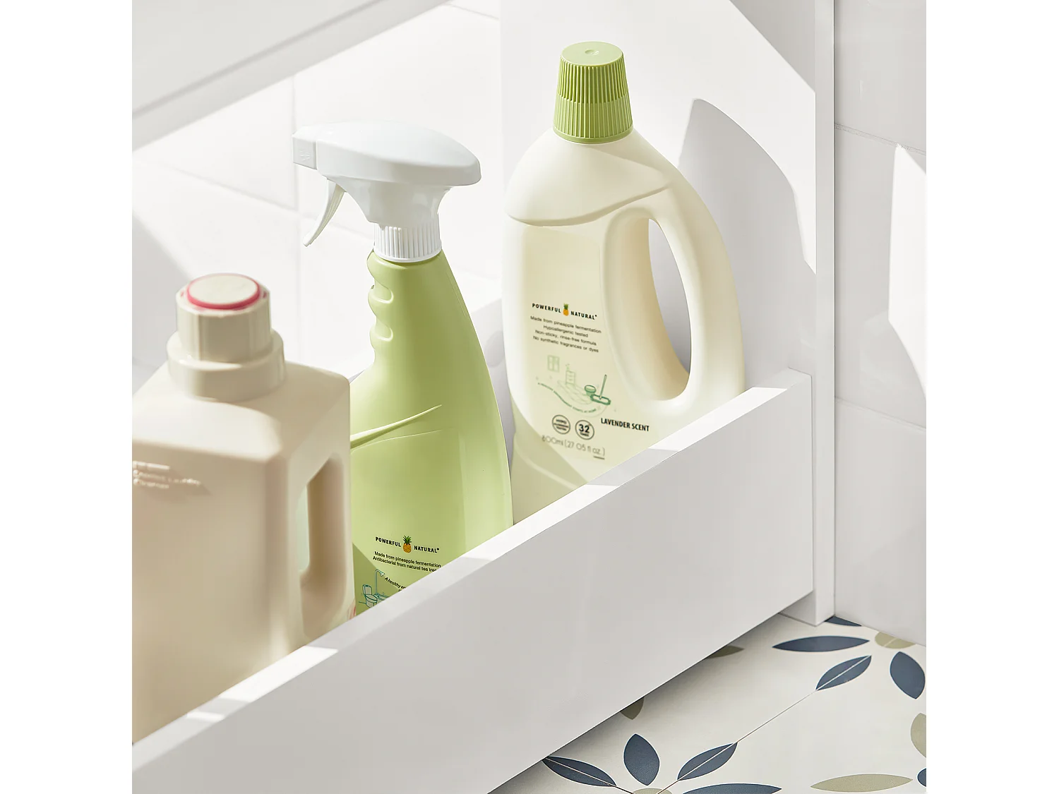 SoBuy Mobiletto da bagno Portaoggetti Bagno Portarotolo e Portascopino Mobiletto salvaspazio con 1 ripiano aperto e 1 cassettiera, 55x20x60cm BZR48-W