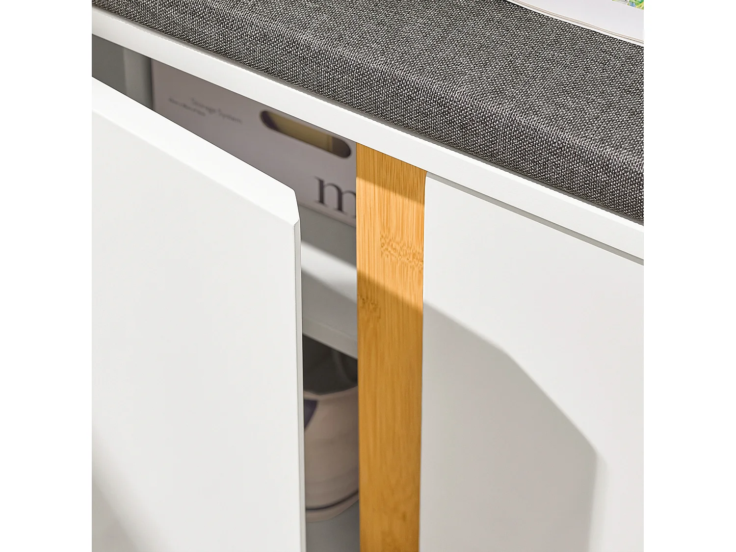 SoBuy FSR117-W Schoenenbank, Schoenenkast, Opbergbank Entree, Opbergkast met Gevoerde Zitting en 2 Deuren