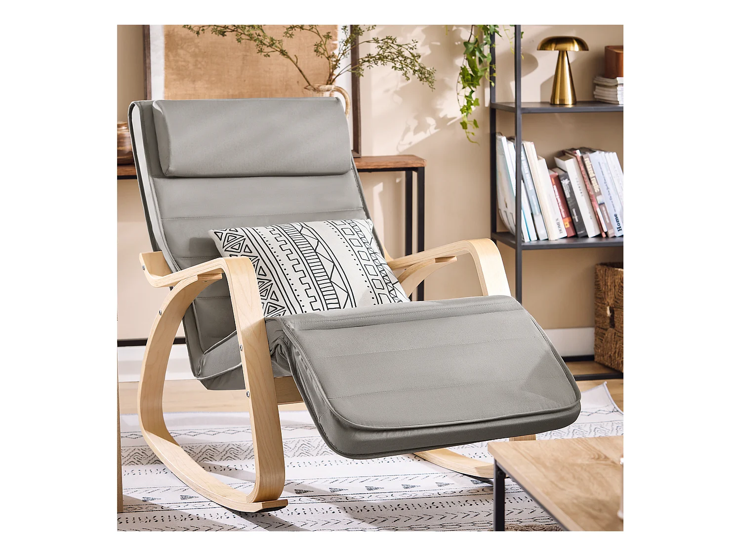 Bujane krzesło z regulowanym podnóżkiem FST16-DG