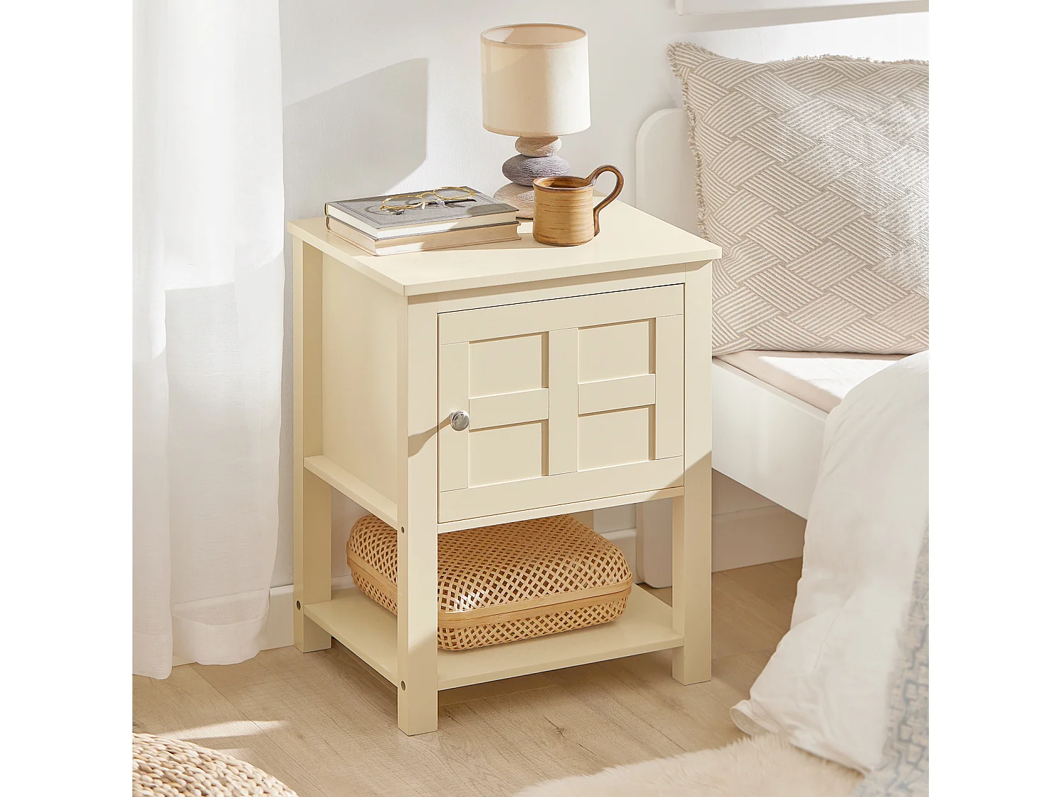 SoBuy FBT113-MI Nachtkastje, Bijzettafel, Lage Tafel, Opbergtafel met 1 Deur en 1 Opbergplank voor Slaapkamer, Woonkamer of Kantoor