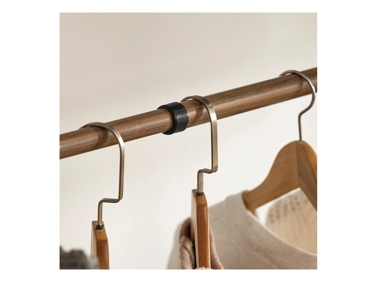 SoBuy Cabina Armadio Guardaroba componibile, Altezza e Lunghezza Regolabile Altezza :200-270 cm Marrone KLS04-BR