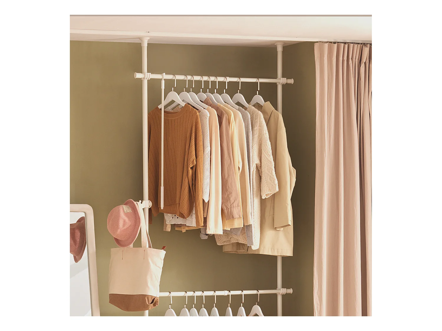 Garderoba z 2 drążkami teleskopowymi FRG109-W