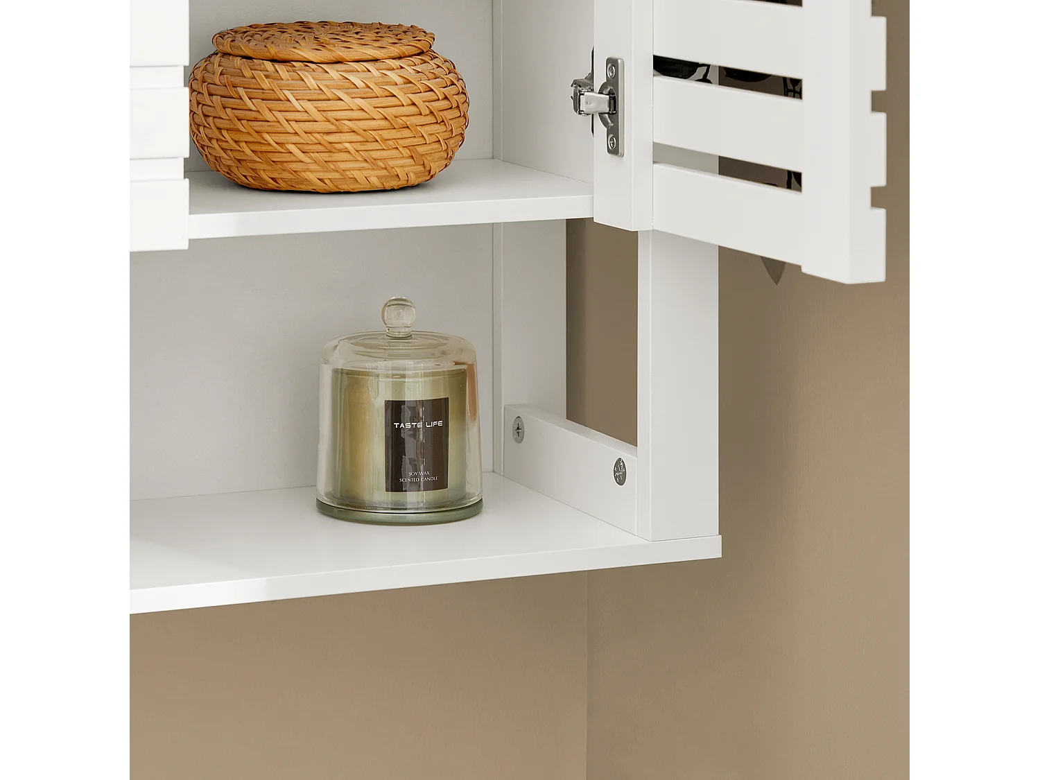 SoBuy BZR51-W Badkamer Wandkast, Hoge Kast, Hangkast, Badkamerkast Hangend, Badkamer Opbergkast met 3 Planken en 2 Deuren