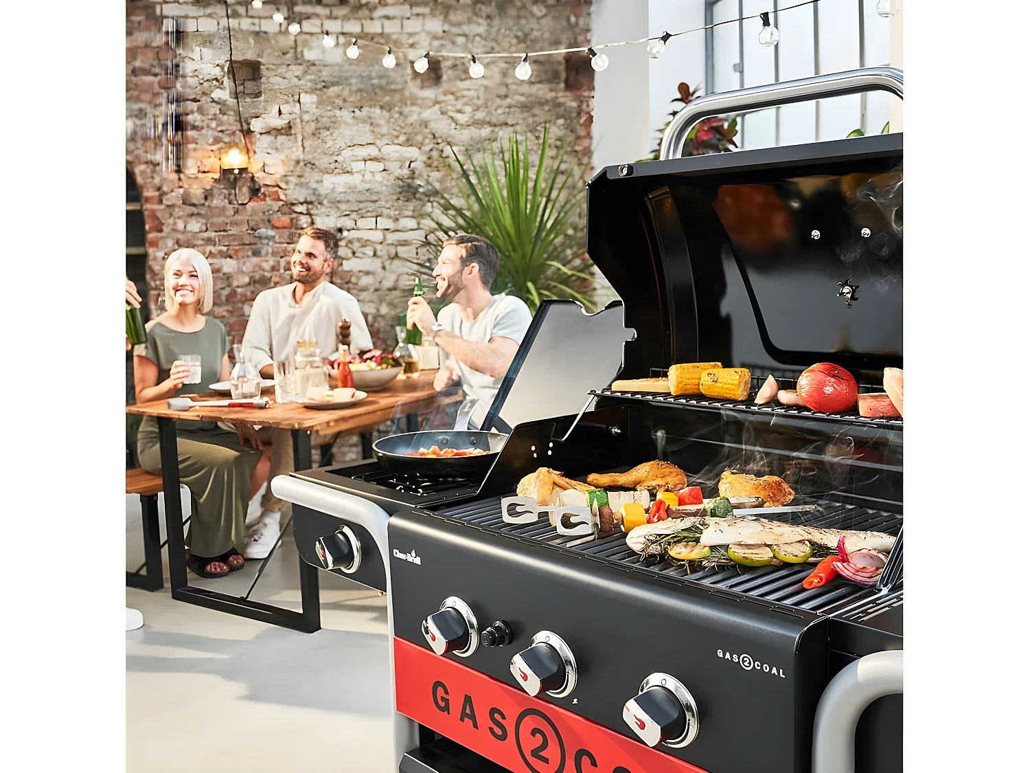 Barbecue à gaz et à charbon Gas2Coal 2.0 3B - Char-Broil