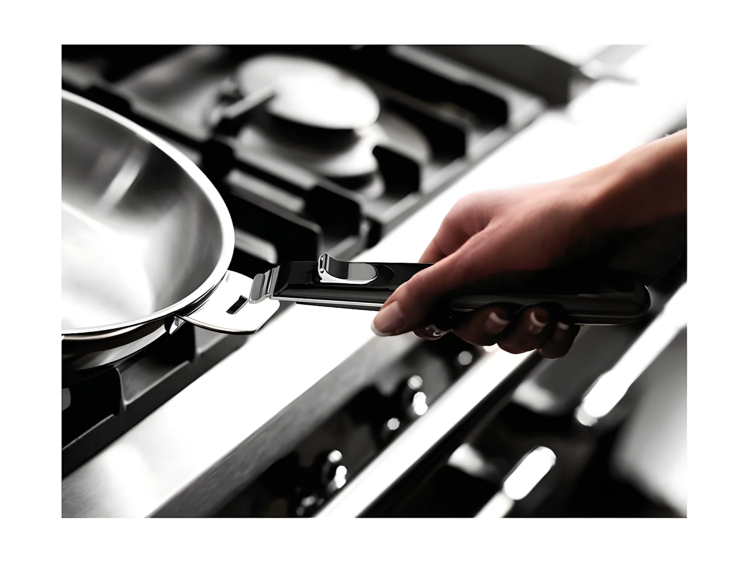 Lagostina Sauteuse inox 28 cm + couvercle - 12138032028