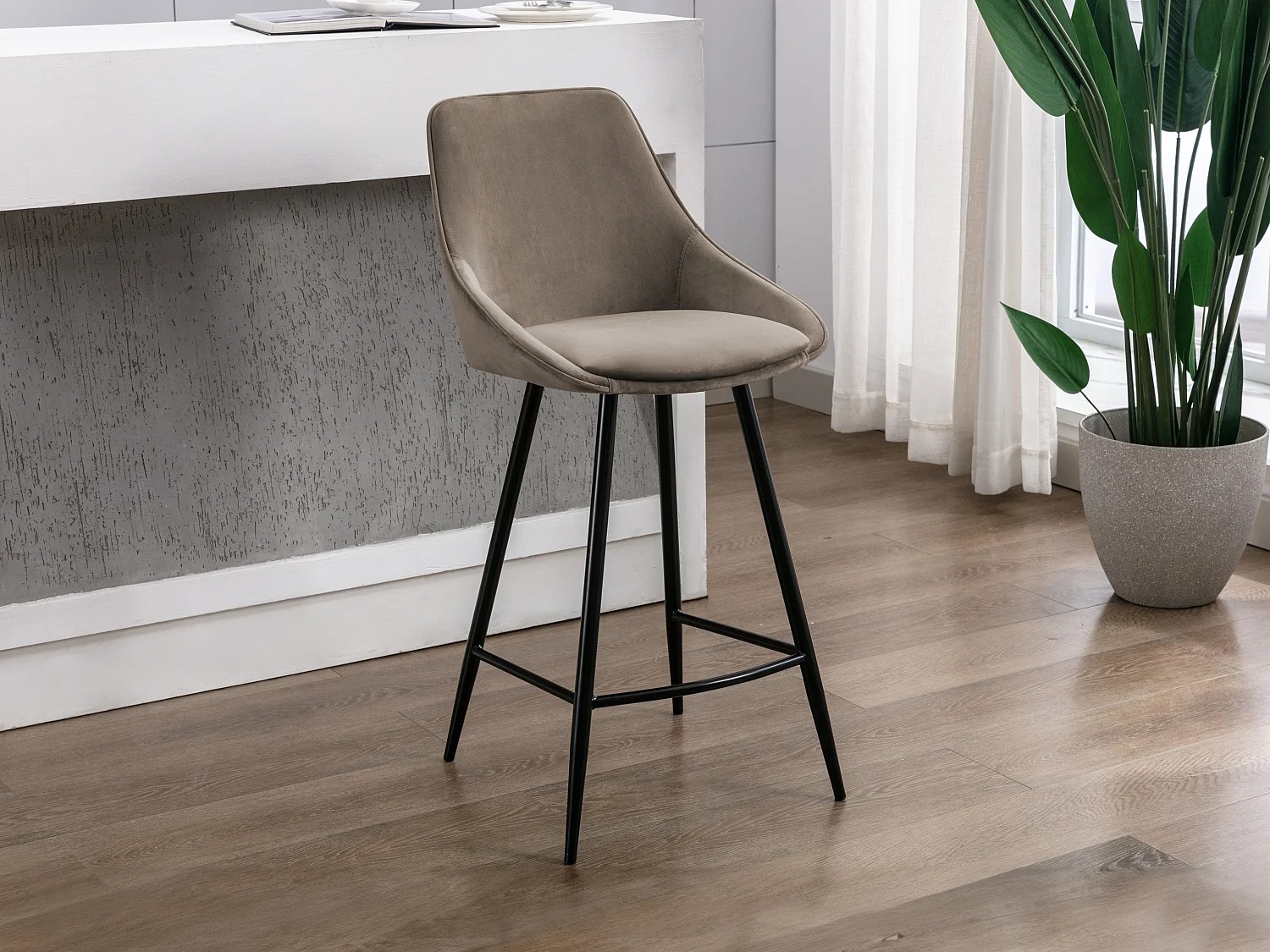 Conjunto de 2 bancos altos em veludo cor taupe - MASURIE