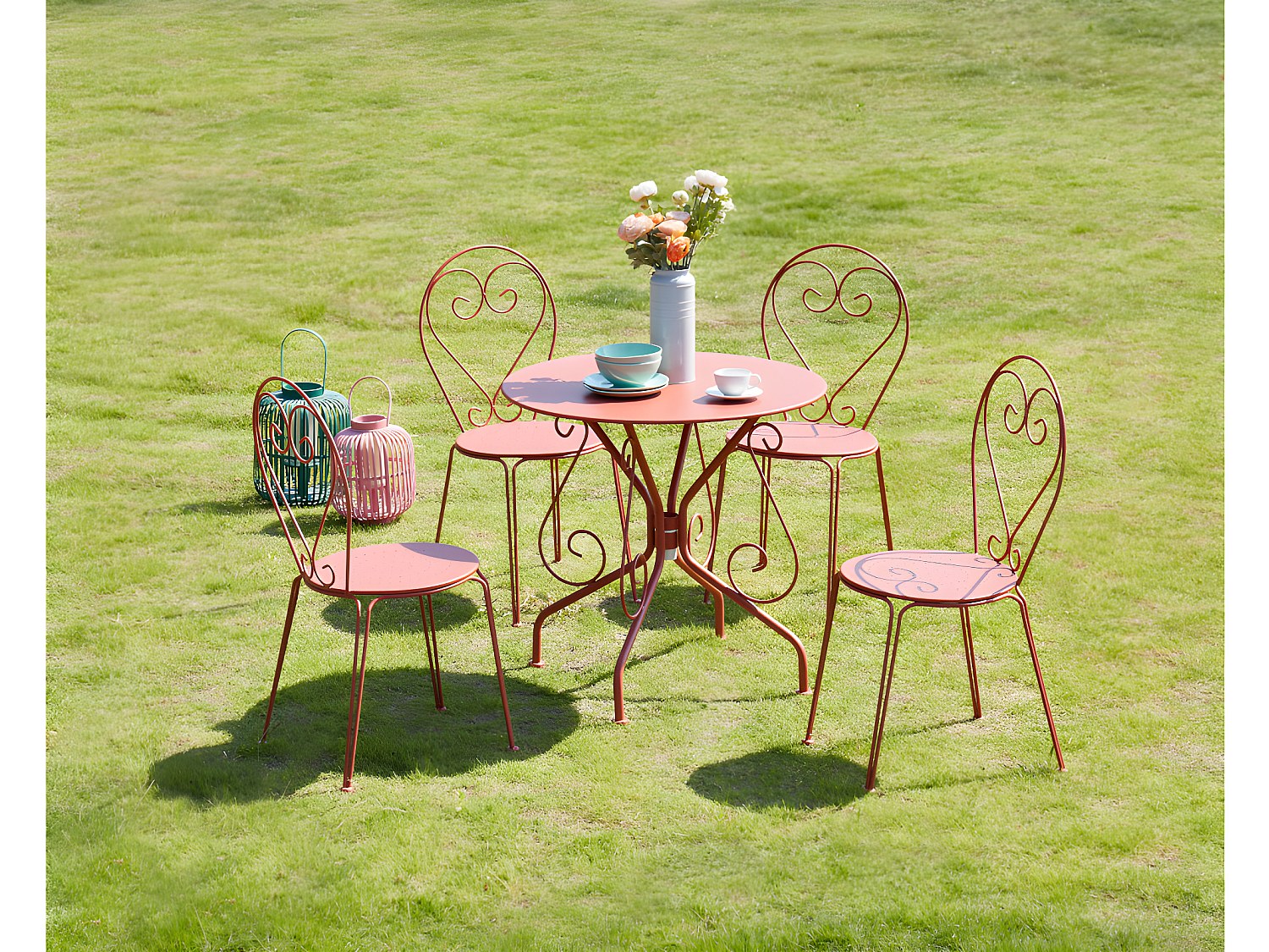 Vente-unique Garten-Essgruppe, Tisch + 4 Stapelbare Stühle - Metall In Eisenoptik - Terracotta - Guermantes Von Mylia