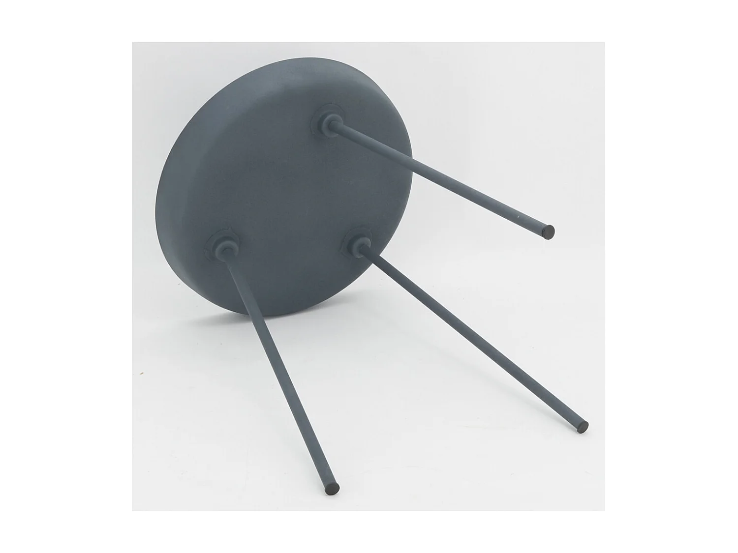 Table d'appoint ronde en métal