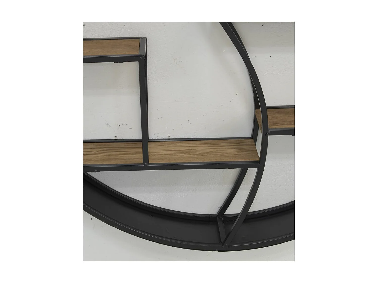 Etagère murale en métal