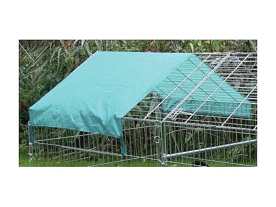 Enclos extérieur zingué avec bâche
